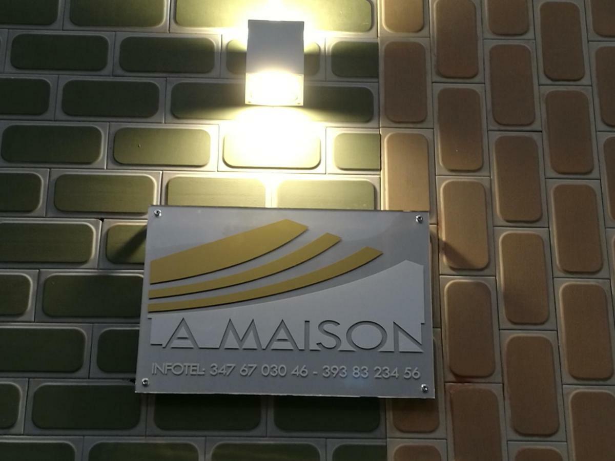 La Maison มาร์เกริตา ดิ ซาวอยา ภายนอก รูปภาพ